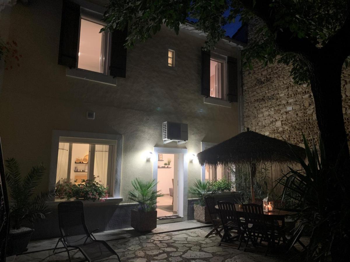Solimany Saint-Gilles  Dış mekan fotoğraf
